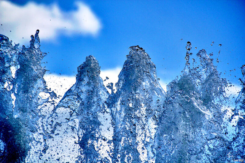 Bild vergrößern: Trinkwasser aus Hausbrunnen in Reken wird kontrolliert